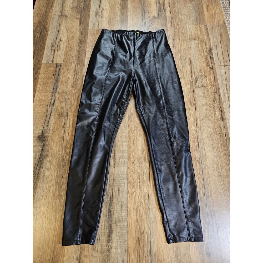 Lysse Black Vegan Faux Leather Leggings Women’s Size S Pull‎ On Slimming